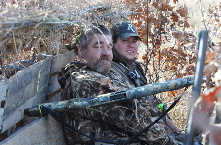 Duck hunting guide in Northeast Arkansas | Whispering Oaks Hunting Lodge